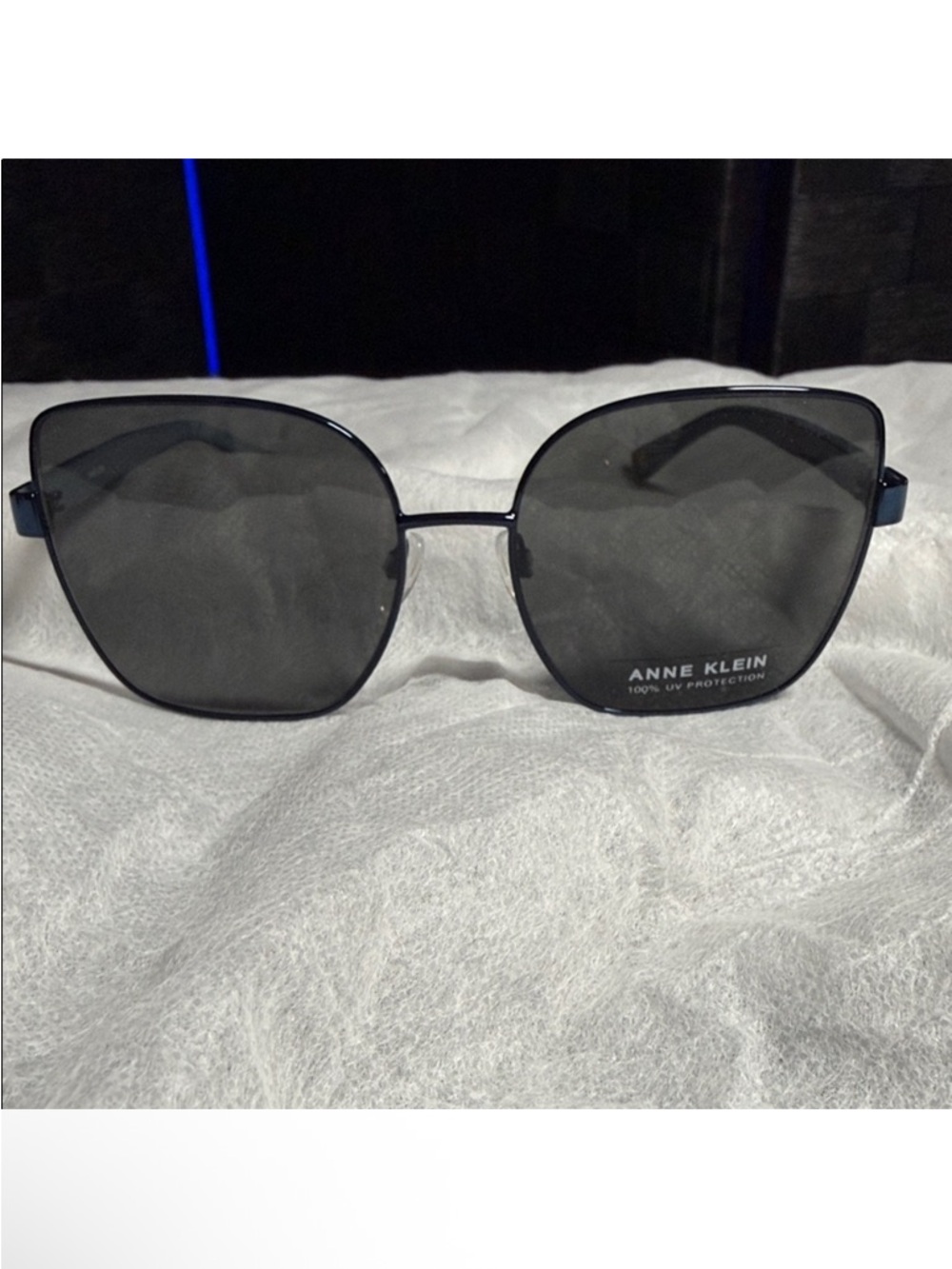 NWOT Anne Klein Women's Blue Oversized Sunglasses - UV Protection